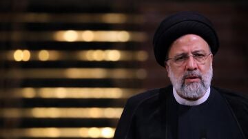 Una periodista de la CNN planta al presidente de Irán tras negarse a ponerse pañuelo en la cabeza