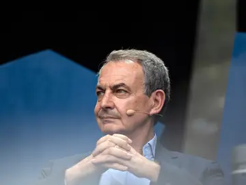 Zapatero afirma que el declive de VoxEl expresidente del Gobierno José Luis Rodríguez Zapatero. es &quot;imparable&quot; y su influencia &quot;pasajera&quot;