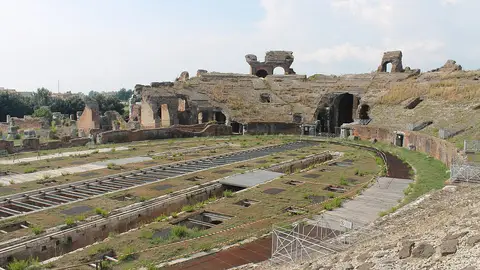 Anfiteatro Campano Anfiteatro Campano
