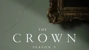 Este es el primer póster que desvela la fecha y algún que otro detallito de la 5ª temporada de 'The Crown'.
