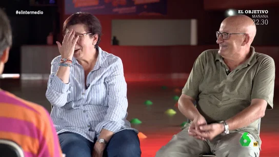 Así reacciona una mujer cuando su marido cuenta su historia de amor a Thais Villas Así reacciona una mujer cuando su marido cuenta su historia de amor a Thais Villas