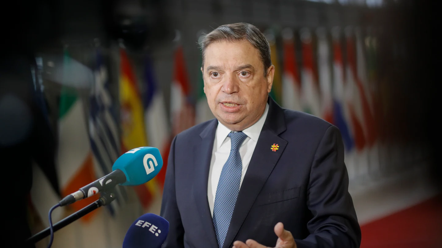 Luis Planas comparece ante los medios en Bruselas Luis Planas comparece ante los medios en Bruselas