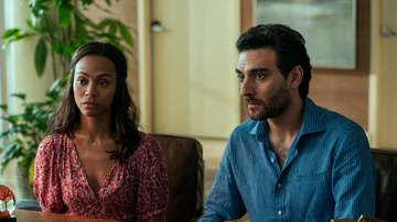 Zoe Saldaña y Eugenio Mastrandrea protagonizan 'Desde Cero'.