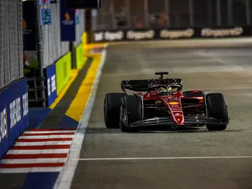 Charles Leclerc se lleva la 'pole' en Singapur Charles Leclerc se lleva la 'pole' en Singapur