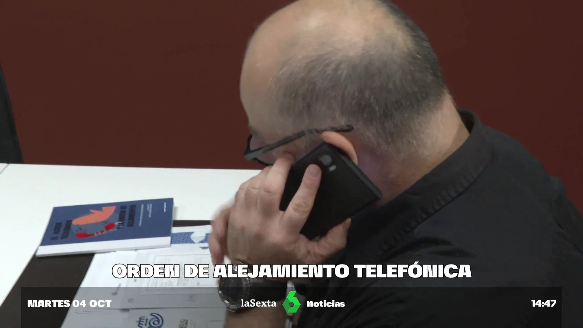 Una víctima de marketing acoso telefónico consigue una orden de alejamiento: "Recibíamos unas quince llamadas al día"