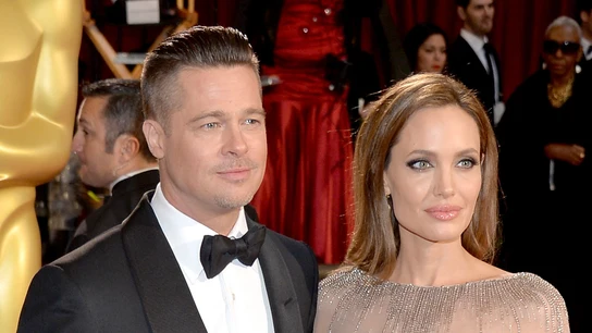 Brad Pitt y Angelina Jolie  Brad Pitt y Angelina Jolie