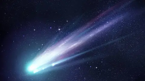 Un brillante cometa en la noche Un brillante cometa en la noche