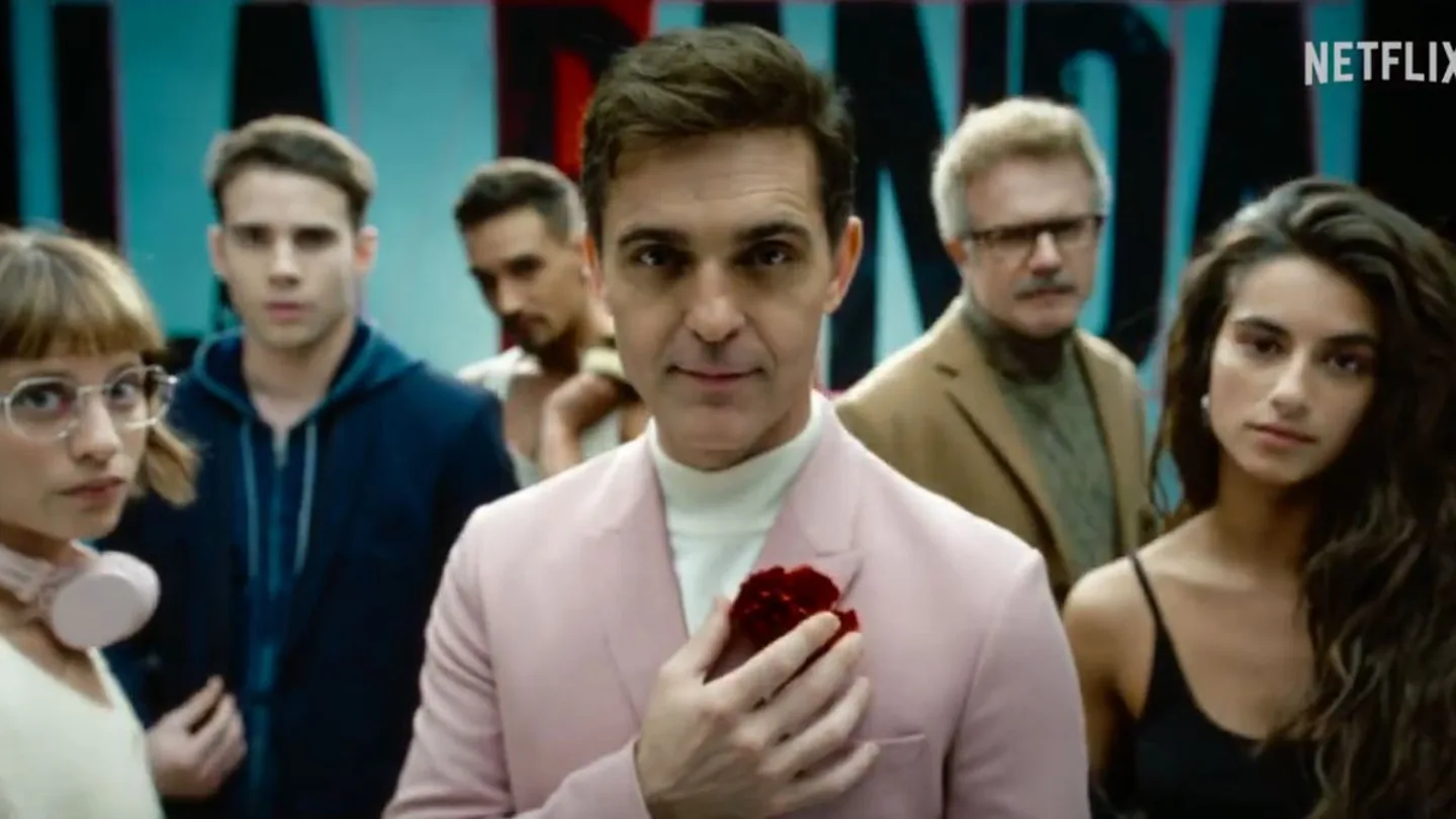 Berlín (Pedro Alonso) tiene una nueva banda en la nueva serie de Netflix que lleva su nombre. Berlín (Pedro Alonso) tiene una nueva banda en la nueva serie de Netflix que lleva su nombre.