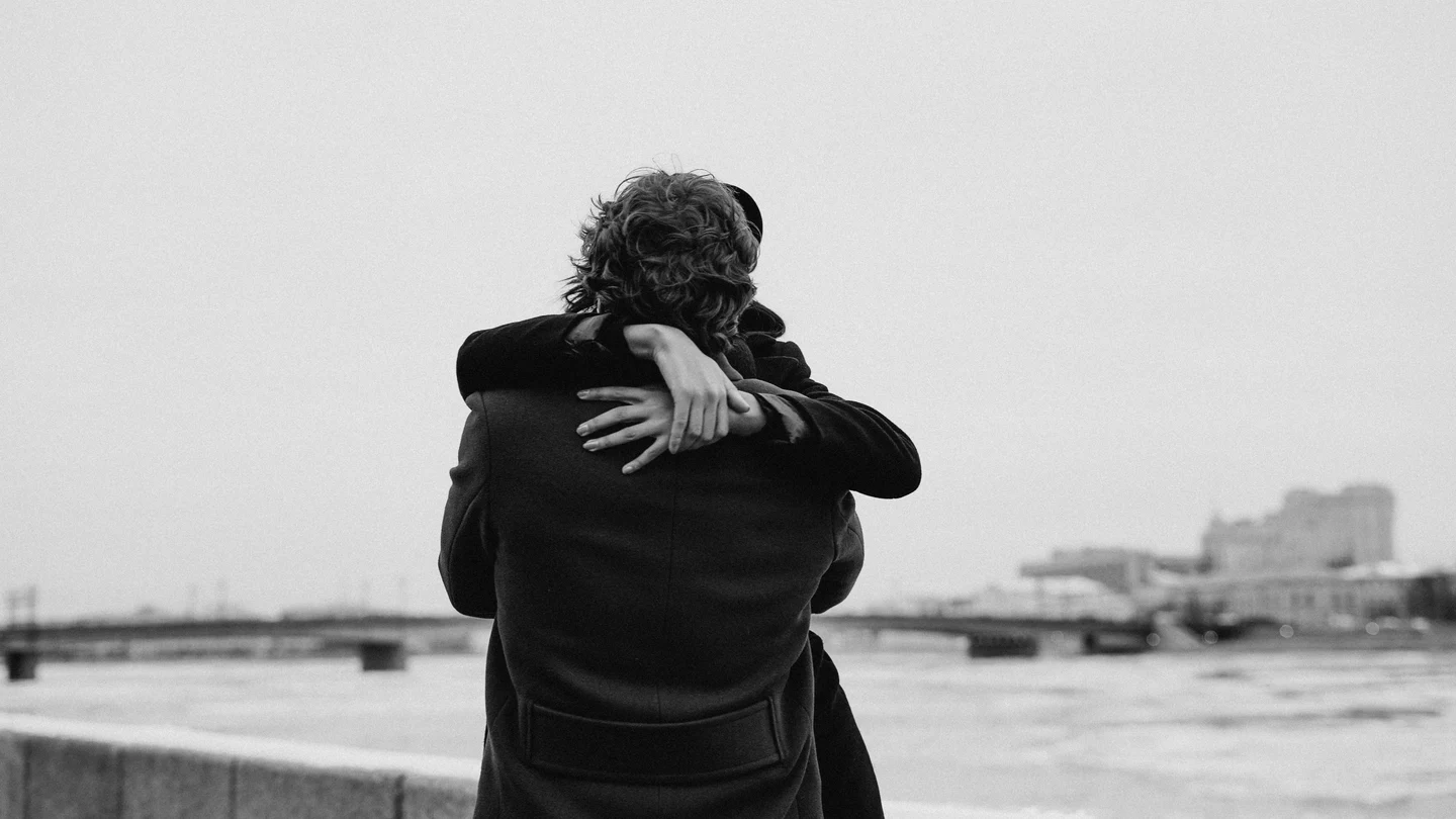 Comienza la ‘cuffing season’ o cómo en invierno tenemos más ganas de tener pareja y no de un rollo Comienza la ‘cuffing season’ o cómo en invierno tenemos más ganas de tener pareja y no de un rollo