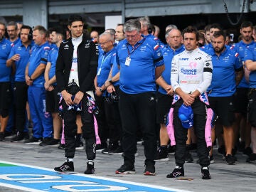 Otmar Szafnauer, Esteban Ocon y Fernando Alonso