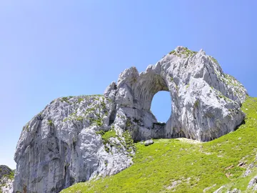 Ojo de Buey de Peña Mea, Asturias Ojo de Buey de Peña Mea, Asturias
