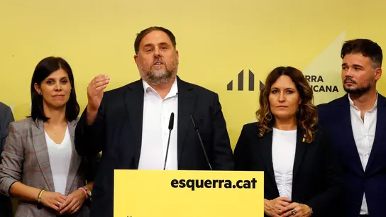 El presidente de ERC, Oriol Junqueras, junto a la secretaria general del partido, Marta Vilalta, la consejera de Presidencia, Laugra Vilagrà, y el diputado Gabriel Rufián. El presidente de ERC, Oriol Junqueras, junto a la secretaria general del partido, Marta Vilalta, la consejera de Presidencia, Laugra Vilagrà, y el diputado Gabriel Rufián.