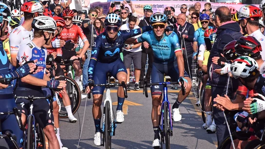 Alejandro Valverde, con VIncenzo Nibali Alejandro Valverde, con VIncenzo Nibali