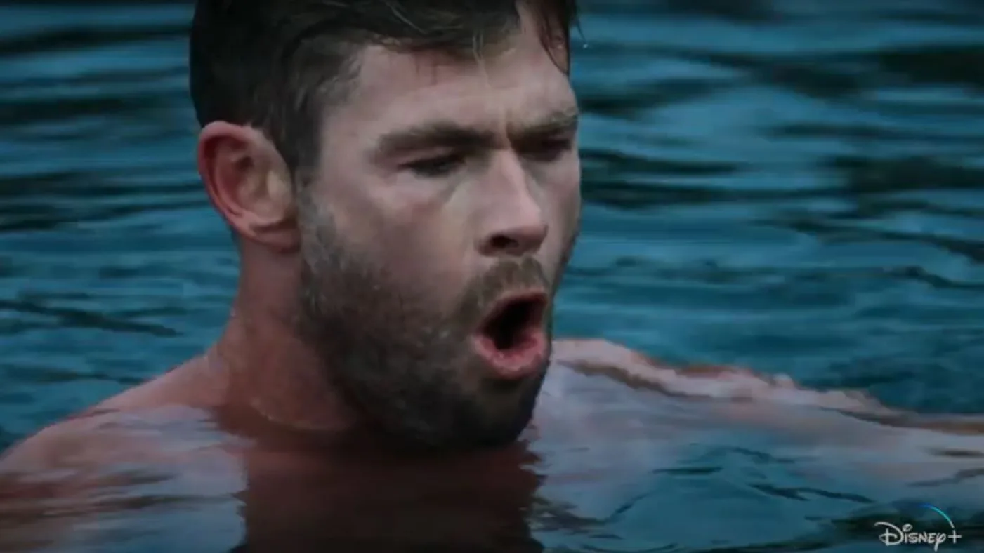 Chris Hemsworth se somete a durísimas pruebas en 'Sin límites'.