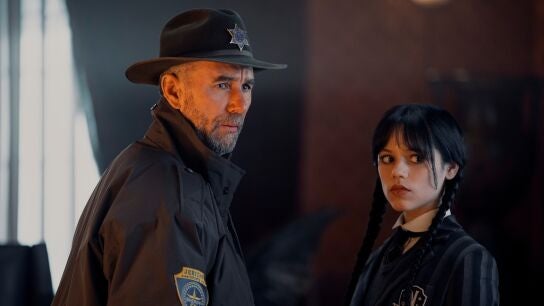 Jamie McShane es el Sherrif Donovan Galpin en 'Miércoles'