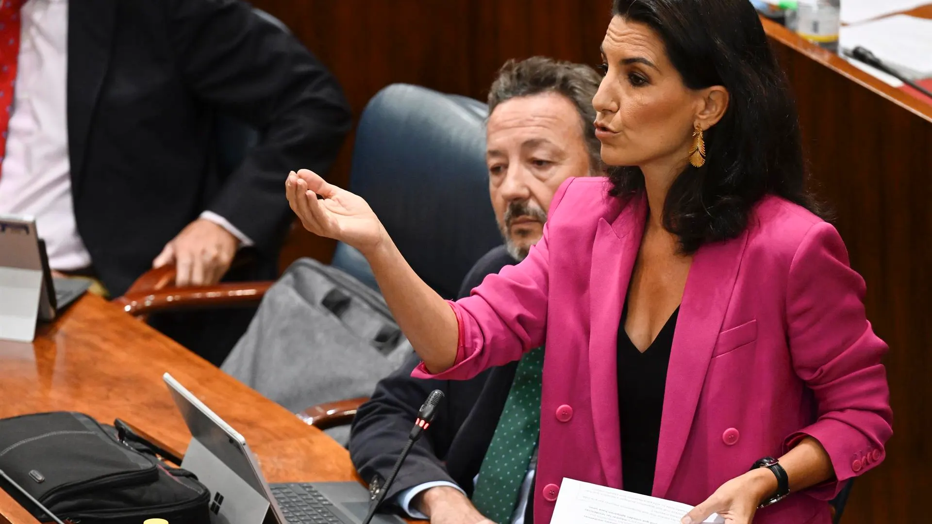 La portavoz de Vox en la Asamblea de Madrid, Rocío Monasterio, interviene en el pleno celebrado en la Asamblea de Madrid.