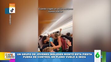 La fiesta viral que montaron unos ingleses en un avión rumbo a Ibiza