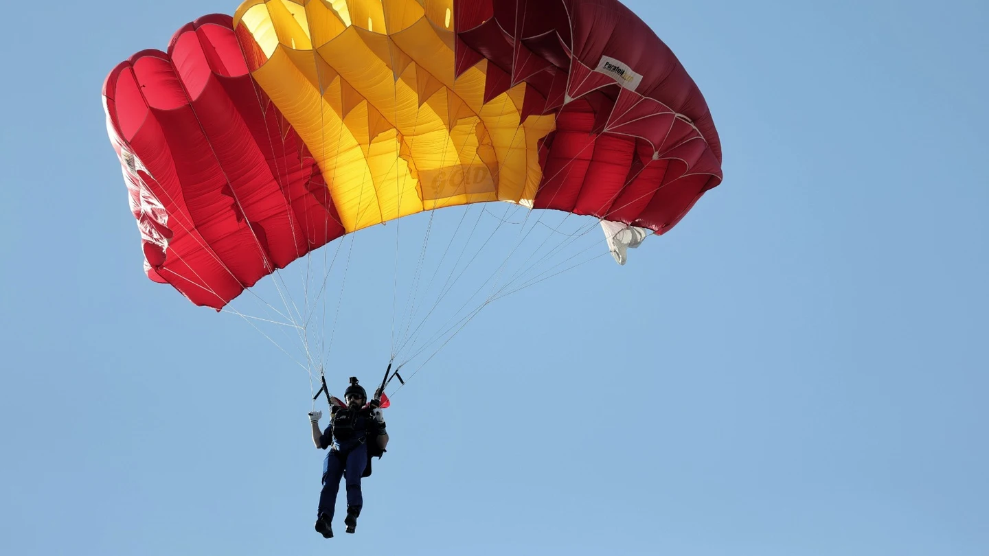 El 12 de octubre, un día festivo con mil polémicas: la fiesta nacional que tuvo que cambiar de nombre El 12 de octubre, un día festivo con mil polémicas: la fiesta nacional que tuvo que cambiar de nombre