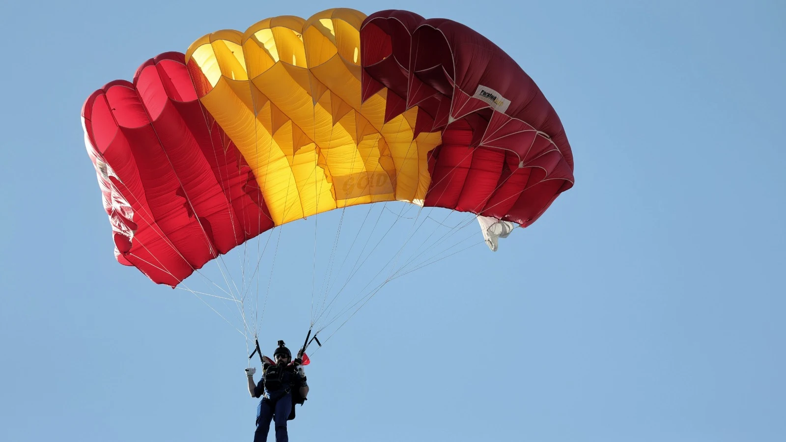 El 12 de octubre, un día festivo con mil polémicas: la fiesta nacional que tuvo que cambiar de nombre