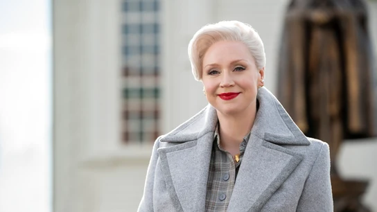Gwendoline Christie es la directora de la Academia Nevermore en 'Miércoles'. Gwendoline Christie es la directora de la Academia Nevermore en 'Miércoles'.