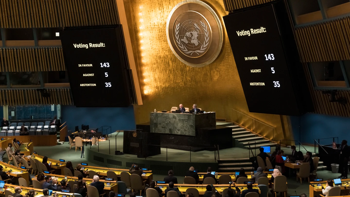 La ONU condena con una mayoría contundente las anexiones rusas en Ucrania La ONU condena con una mayoría contundente las anexiones rusas en Ucrania