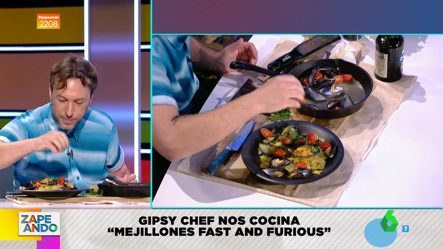 Gipsy Chef cocina moules frites con patatas fritas, mejillones y tomates cherry Gipsy Chef cocina moules frites con patatas fritas, mejillones y tomates cherry