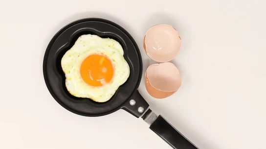 Verdades y mentiras del huevo: ¿sube el colesterol? ¿Cuántos puedo comer al día? Verdades y mentiras del huevo: ¿sube el colesterol? ¿Cuántos puedo comer al día?