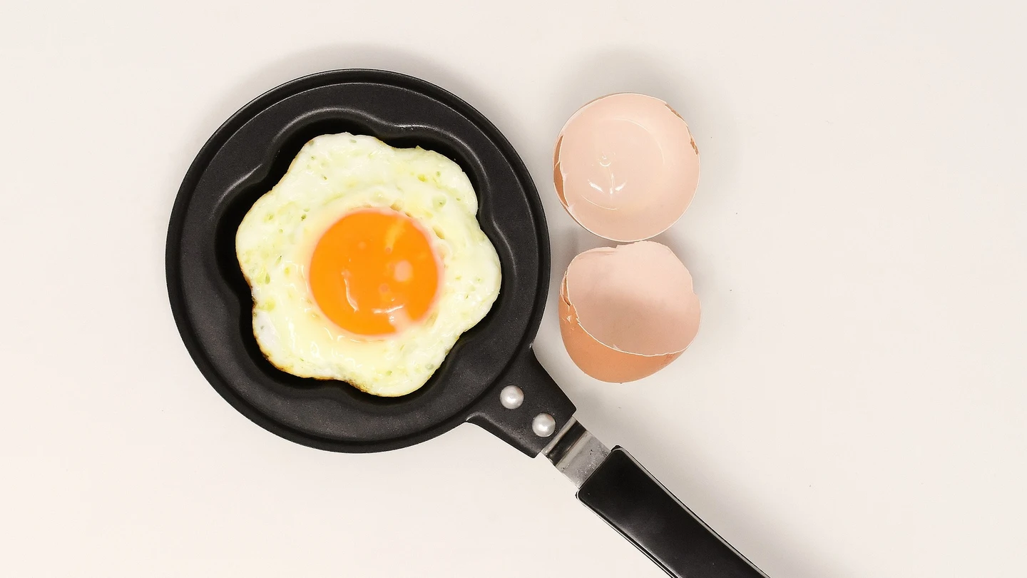 Verdades y mentiras del huevo: ¿sube el colesterol? ¿Cuántos puedo comer al día? Verdades y mentiras del huevo: ¿sube el colesterol? ¿Cuántos puedo comer al día?
