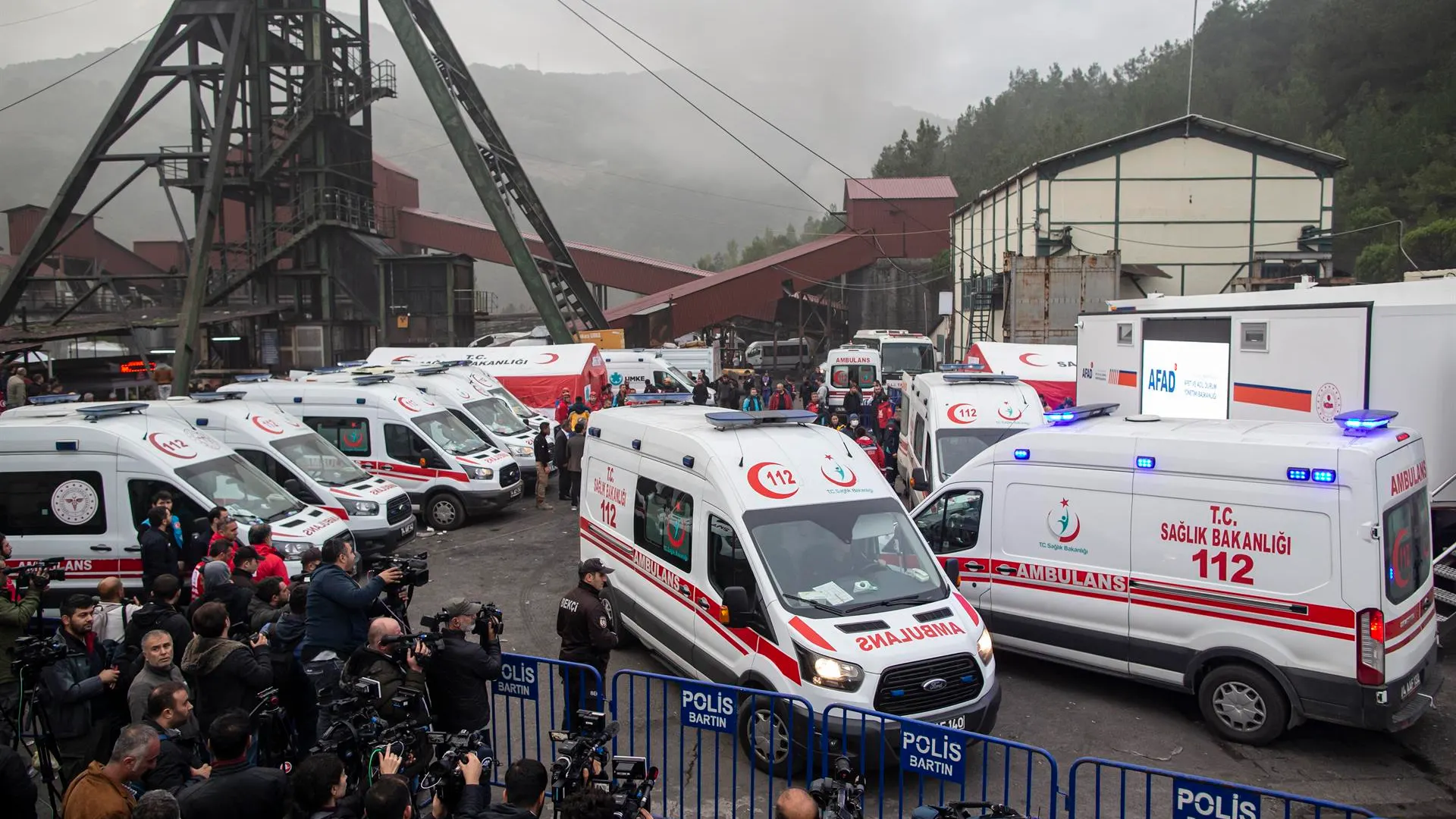 La explosión en una mina de carbón en Turquía deja al menos 28 muertos