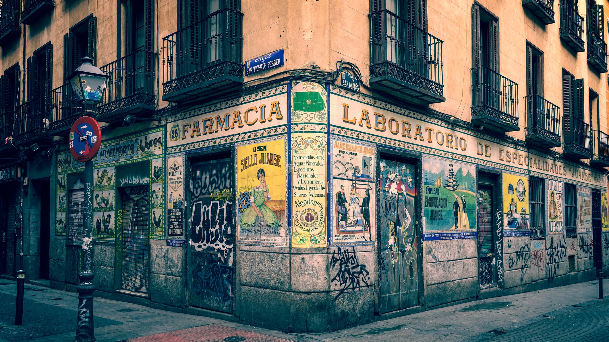 Farmacia abandonada en Madrid