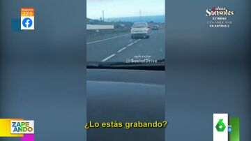 El impactante vídeo en el que un conductor circula marcha atrás en Tenerife: invade el carril contrario y casi choca contra un coche