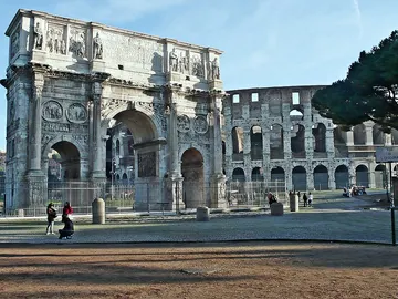 Arco de Constantino de Roma: ¿sabes a quién está dedicado este Arco del Triunfo? Arco de Constantino de Roma: ¿sabes a quién está dedicado este Arco del Triunfo?