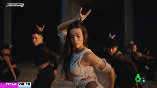 Así suena 'Toke' de Chanel, la canción para animar a la Selección Española en el Mundial de Qatar Así suena 'Toke' de Chanel, la canción para animar a la Selección Española en el Mundial de Qatar