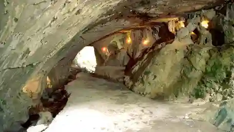 Cuevas de Zumarragurdi Cuevas de Zumarragurdi