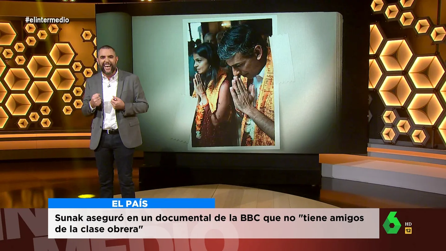 Dani Mateo alucina con lo que Rishi Sunak gasta en ropa: "A los calzoncillos les llama 'Producto Interior Bruto'" Dani Mateo alucina con lo que Rishi Sunak gasta en ropa: "A los calzoncillos les llama 'Producto Interior Bruto'"