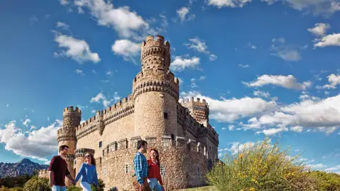 Castillo de los Mendoza, el mejor conservado de Madrid, en Manzanares El Real Castillo de los Mendoza, el mejor conservado de Madrid, en Manzanares El Real