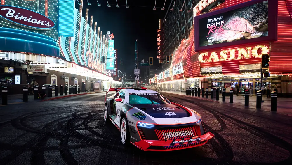 El Audi S1 Hoonitron derrapó en los lugares más emblemáticos de Las Vegas