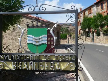 Brañosera, el pueblo más antiguo de España Brañosera, el pueblo más antiguo de España