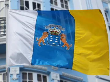 Bandera de las Islas Canarias Bandera de las Islas Canarias