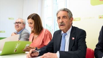 Miguel Ángel Revilla volverá a presentar su candidatura para ser presidente de Cantabria en 2023.
