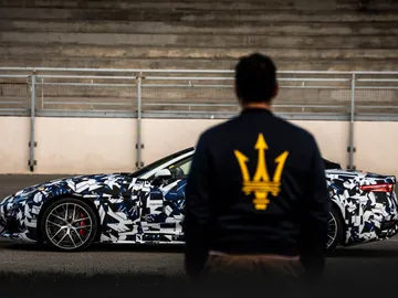 Primeras imágenes del Maserati GranCabrio Primeras imágenes del Maserati GranCabrio