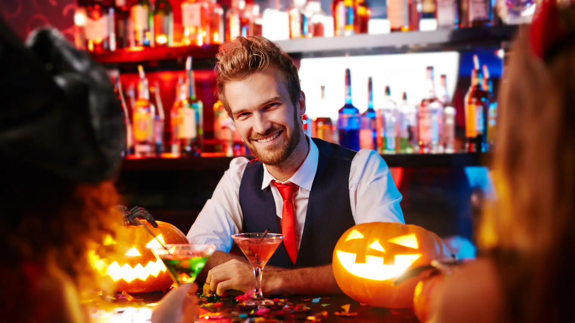 Imagen de archivo de un restaurante por Halloween