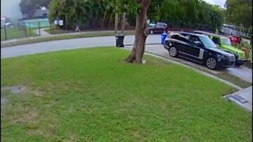 El momento en el que un hombre intenta secuestrar a una niña de 10 años por segunda vez en Florida