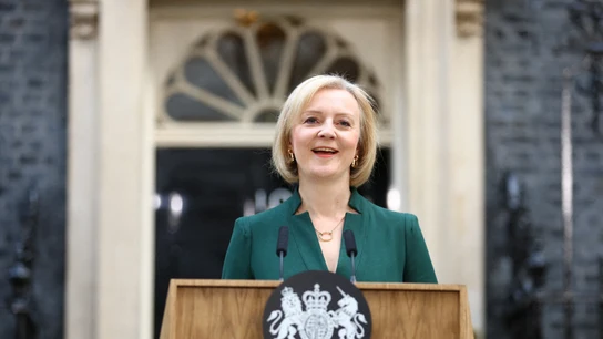 Liz Truss, durante la comparecencia de su dimisión como primera ministra del Reino Unido Liz Truss, durante la comparecencia de su dimisión como primera ministra del Reino Unido