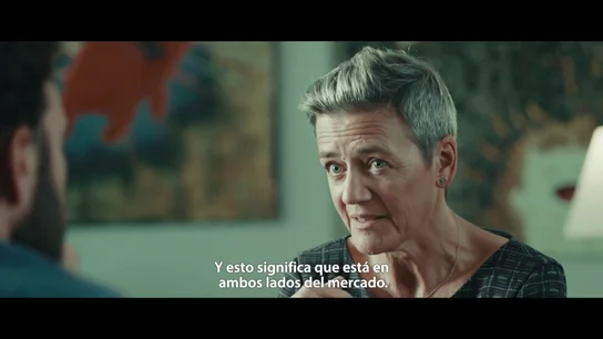 La reacción de la comisaria europea de Competencia cuando Gonzo le pregunta por qué Amazon no paga impuestos La reacción de la comisaria europea de Competencia cuando Gonzo le pregunta por qué Amazon no paga impuestos
