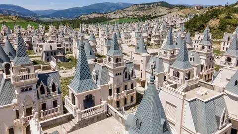 Burj Al Babas, ciudad fantasma de Turquía Burj Al Babas, ciudad fantasma de Turquía