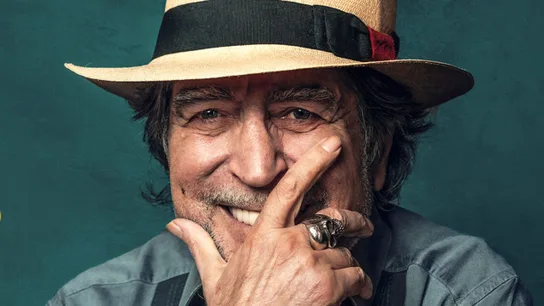 Joaquín Sabina regresa a los escenarios 'Contra todo pronóstico' Joaquín Sabina regresa a los escenarios 'Contra todo pronóstico'