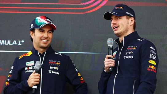 Sergio Pérez y Max Verstappen Sergio Pérez y Max Verstappen
