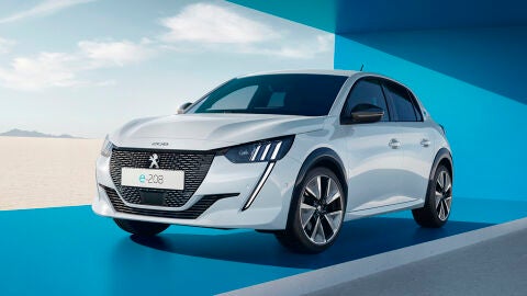 Peugeot e-208 GT 