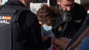 La madre de la niña asesinada en Gijón durante su detención